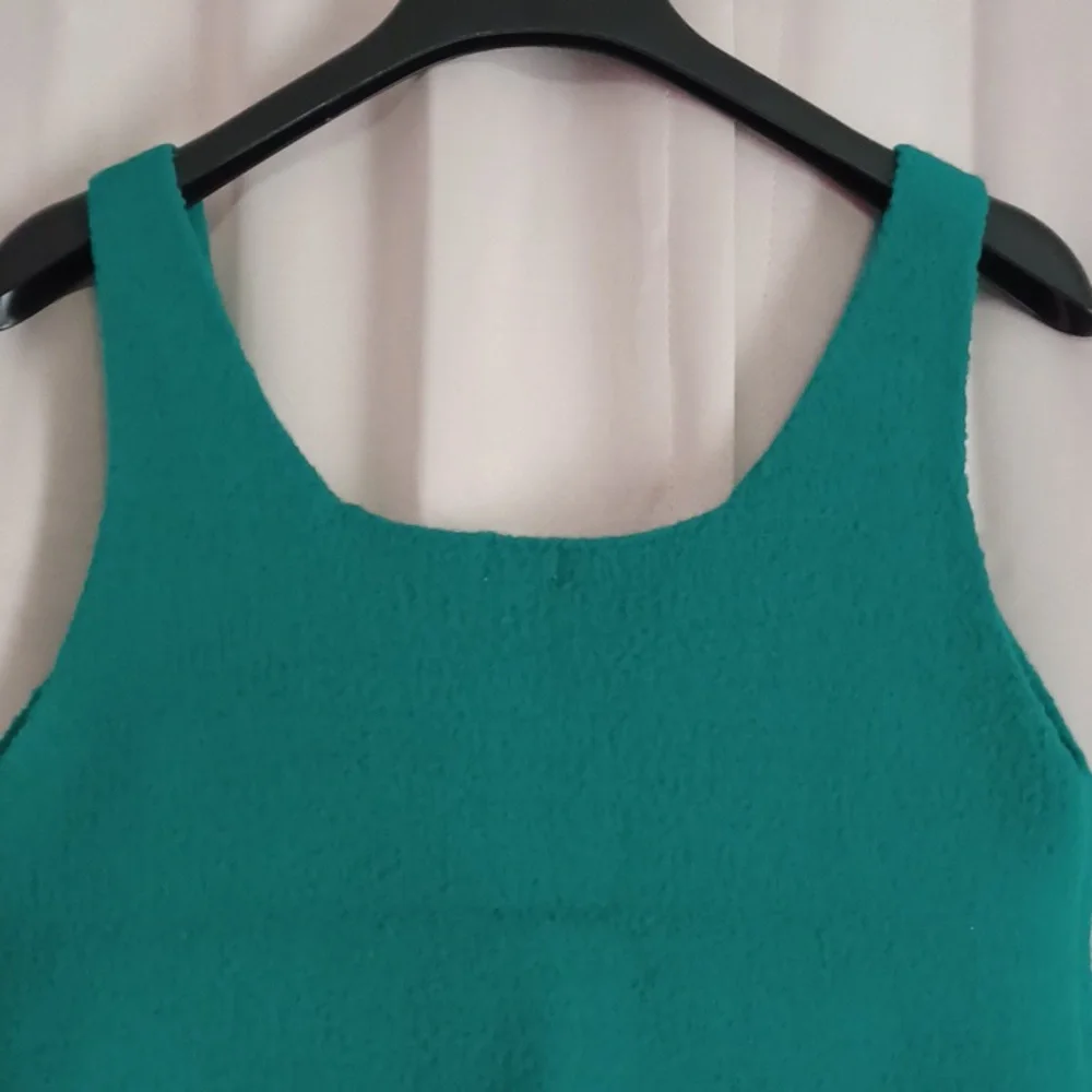 A New Day Fuzzy Sweater Tank Cropped Scoop Neck Rich Green